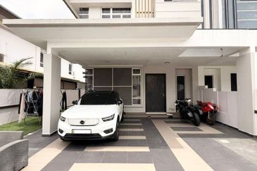 The Green @ Horizon Hills Double Storey Terrace House (End Lot) For Sale Now!