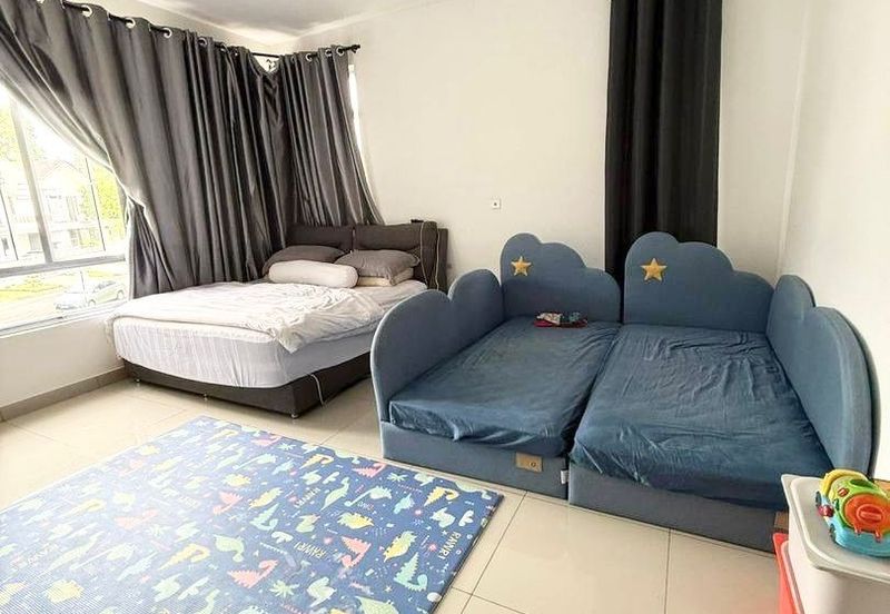 The Green @ Horizon Hills Double Storey Terrace House (End Lot) For Sale Now!