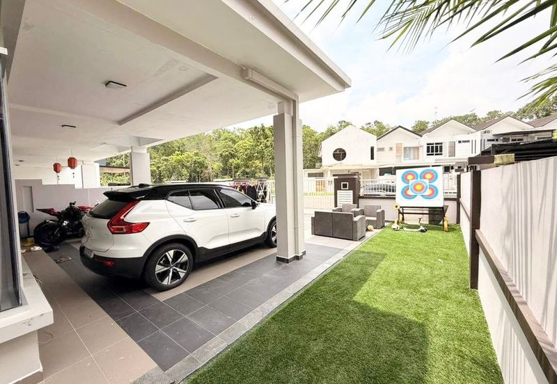 The Green @ Horizon Hills Double Storey Terrace House (End Lot) For Sale Now!