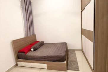 The Green @ Horizon Hills Double Storey Terrace House (End Lot) For Sale Now!