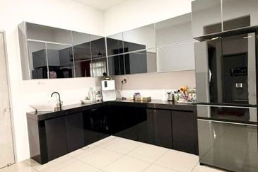 The Green @ Horizon Hills Double Storey Terrace House (End Lot) For Sale Now!