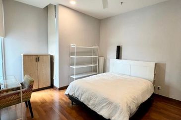 Somerset Puteri Harbour