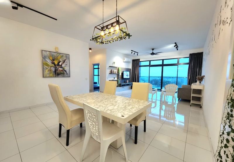 Sky Loft Premium Suites, Bukit Indah