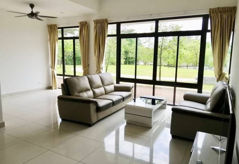 The Canal Garden North @ Horizon Hills Double Storey Terrace House For Rent!