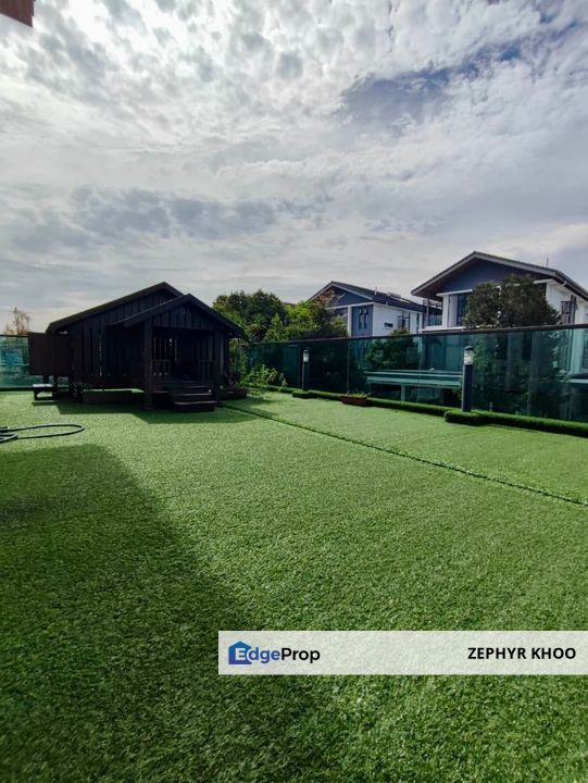 Senibong Cove Isola Grandeur Canal View 3 Storey Bungalow House For Sale, Johor, Masai