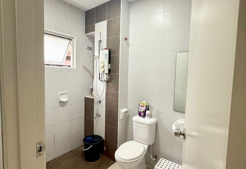 The Golf East @ Horizon Hills 2 Storey Terrace House For Sale Now!