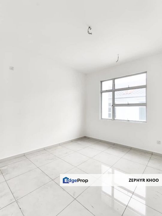 Jalan Utama @ Mutiara Rini Double Storey Semi Detached House For Sale, Johor, Skudai