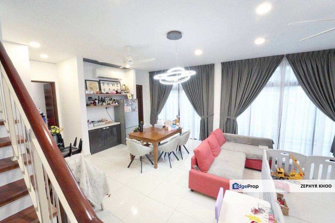 The Verandah @ Eco Botanic Double Storey Cluster House For Sale, Johor, Nusajaya
