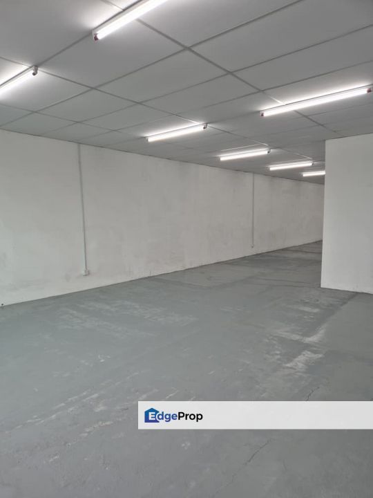 Nusa Bestari, Taman Nusa @Skudai, 3 Storey Shoplot For Rent !, Johor, 