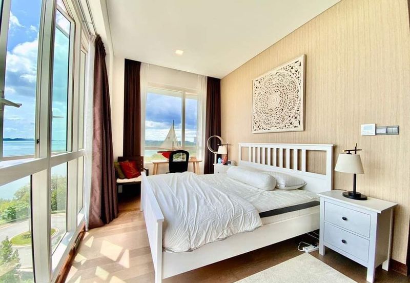 Puteri Cove Residences