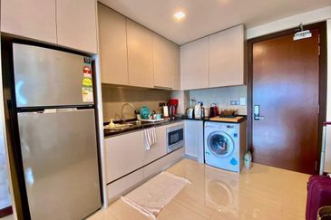 Puteri Cove Residences