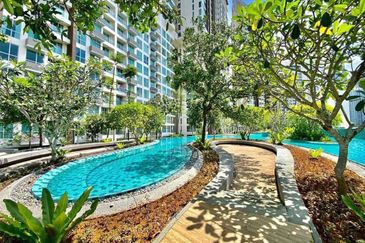 Puteri Cove Residences