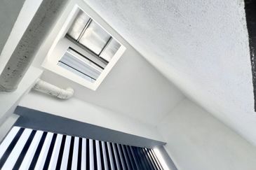 Gelang Patah Semi Detached Factory For Sale