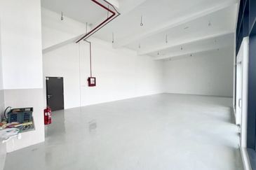 Gelang Patah Semi Detached Factory For Sale