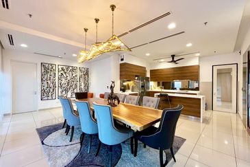 Somerset Puteri Harbour