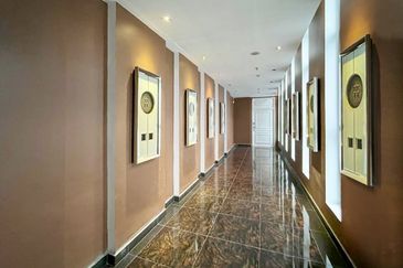 Somerset Puteri Harbour