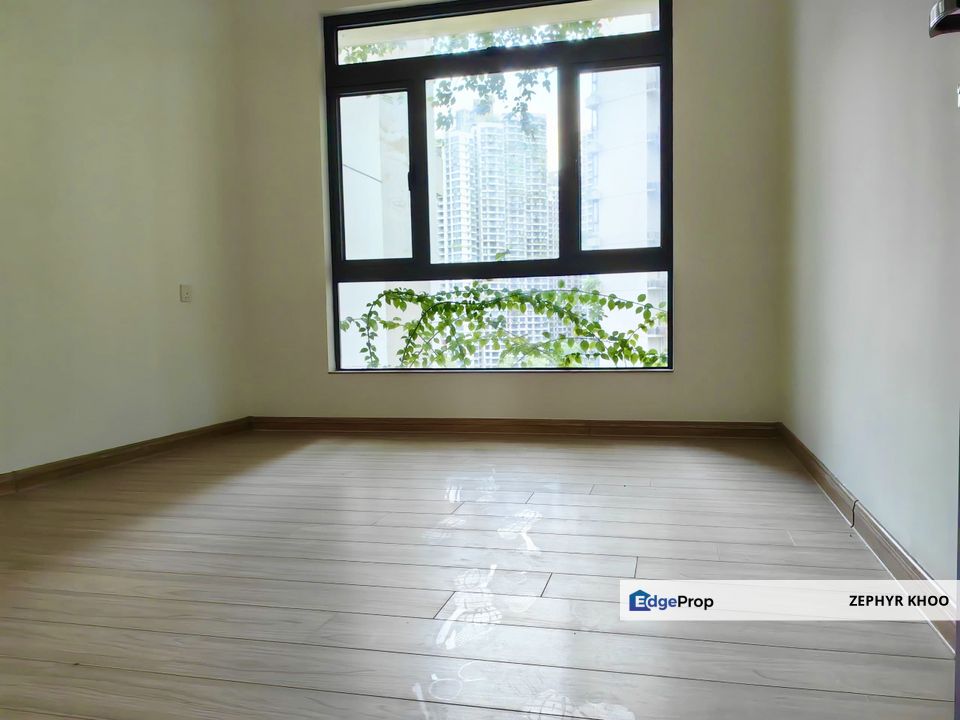  Starview Bay @ Forest City Apartment / Double Balcony / For Sale, Johor, Gelang Patah