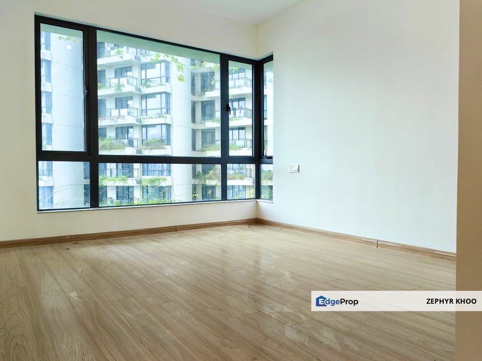  Starview Bay @ Forest City Apartment / Double Balcony / For Sale, Johor, Gelang Patah