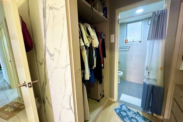 Midas Perling Apartment