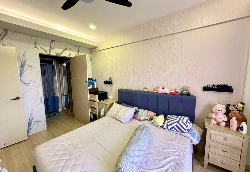 Midas Perling Apartment