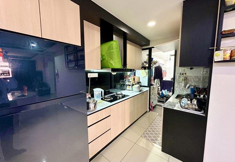 Midas Perling Apartment