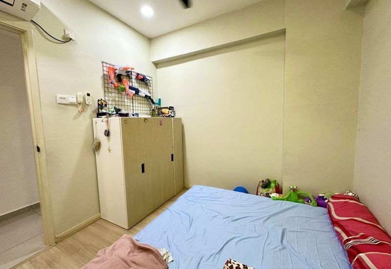 Midas Perling Apartment