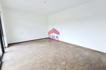 Forest City Golf Resort, Gelang Petah