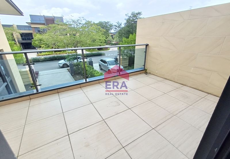 Forest City Golf Resort, Gelang Petah