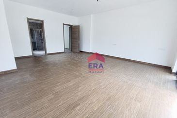 Forest City Golf Resort, Gelang Petah