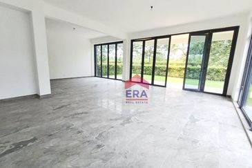 Forest City Golf Resort, Gelang Petah