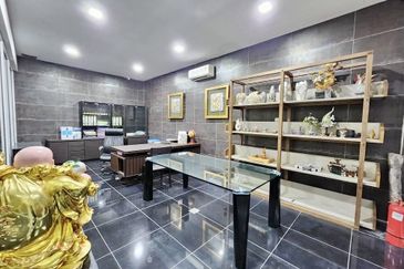 Nusa Cemerlang Industrial Park