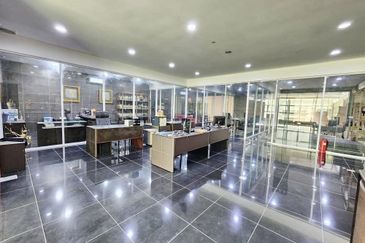 Nusa Cemerlang Industrial Park