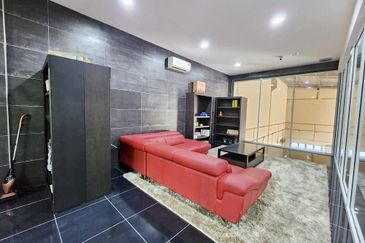 Nusa Cemerlang Industrial Park