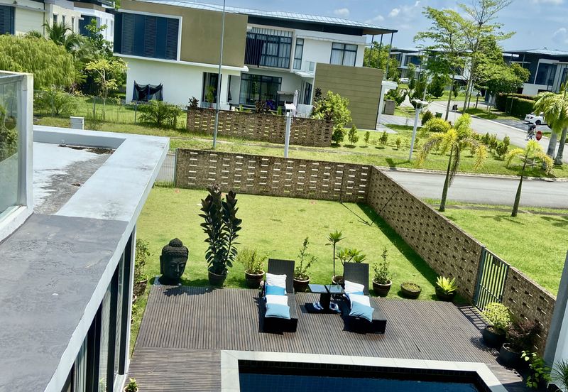 Noble Park @ East Ledang