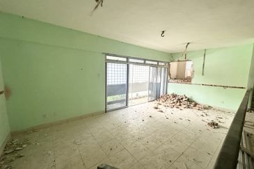 Sri Indah Court @ JB Town Jl Abdul Samad Space for Cafe/F&B