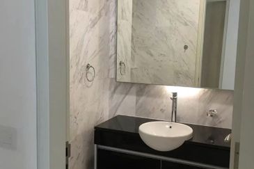 Imperia @ Puteri Harbour