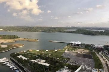 Imperia @ Puteri Harbour