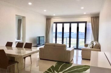 Imperia @ Puteri Harbour