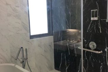 Imperia @ Puteri Harbour