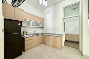 The Golf East @ Horizon Hills Cluster House For Sale