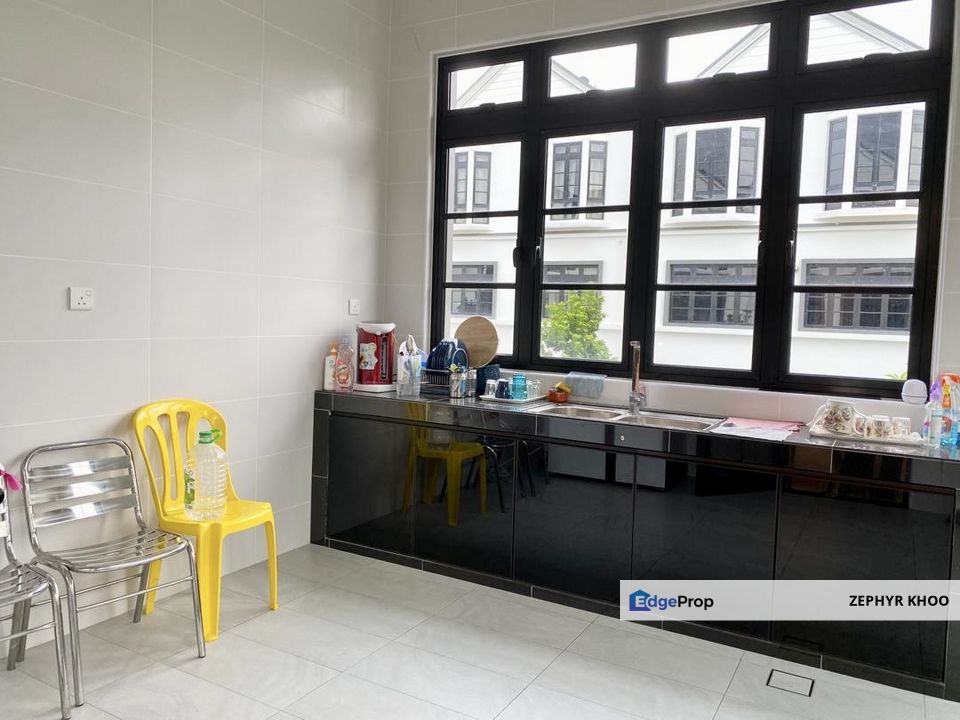 The Chateau @ Eco Botanic   - Two and Half Storey Superlink House Endlot For Sale, Johor, Nusajaya
