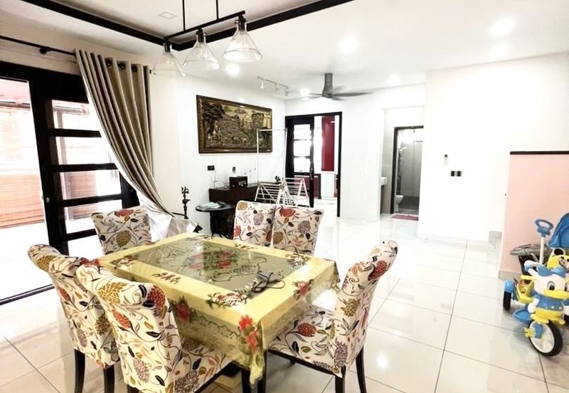 The Valley West @ Horizon Hills 2 Storey Terrace House (End Lot) For Sale