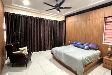 The Valley West @ Horizon Hills 2 Storey Terrace House (End Lot) For Sale