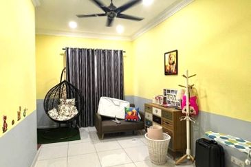 The Valley West @ Horizon Hills 2 Storey Terrace House (End Lot) For Sale