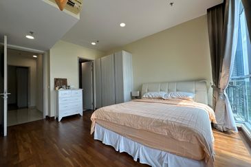 Somerset Puteri Harbour