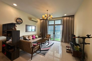 Somerset Puteri Harbour