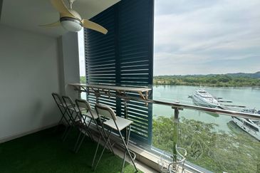 Somerset Puteri Harbour