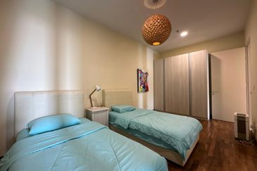 Somerset Puteri Harbour