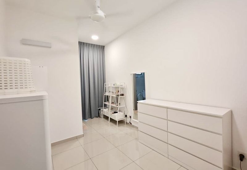 Woodlands @ Horizon Hills 2 Storey Terrace House For Sale