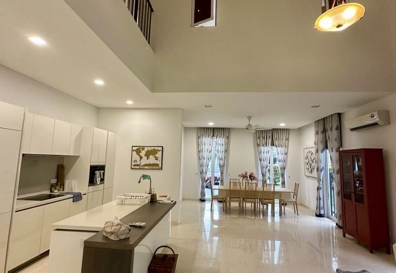 Emerald Bay @ Puteri harbour